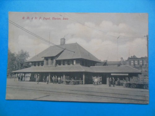 Postcard C.M. & St. P. Depot, Marion, Iowa (circa 1908)
