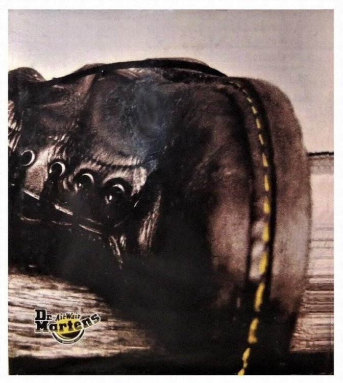 Image for DR MARTENS, AIR WAIR WITH BOUNCING SOLES DR MARTENS, AIR WAIR WITH BOUNCING SOLES