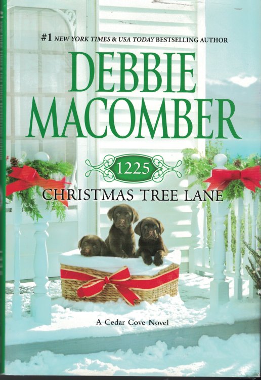 1225 Christmas Tree Lane