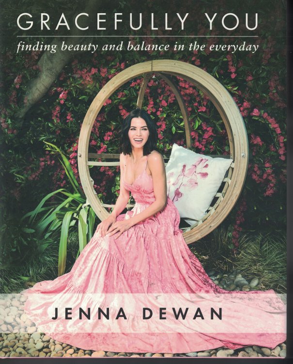 Gracefully You - Finding Beauty And Balance In The Everyday
