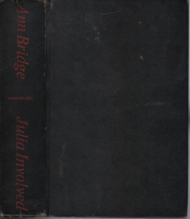 Julia Involved, Three Novels The Lighthearted Que, the Portuguese Escape, the Numbered Account