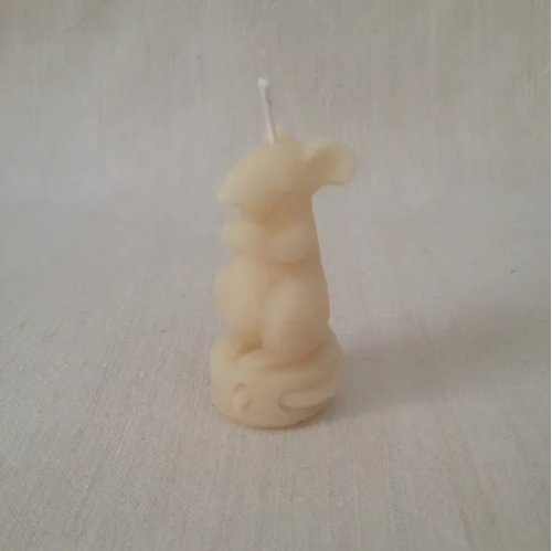 Despereaux mouse candle