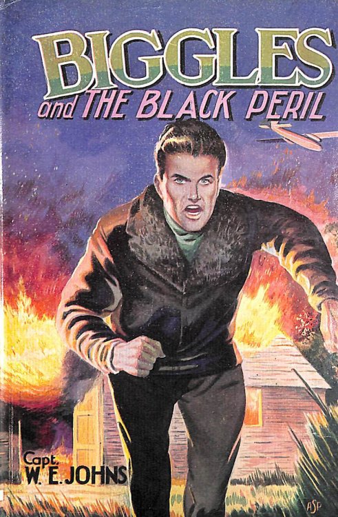 Biggles and the Black Peril (Rewards S.)