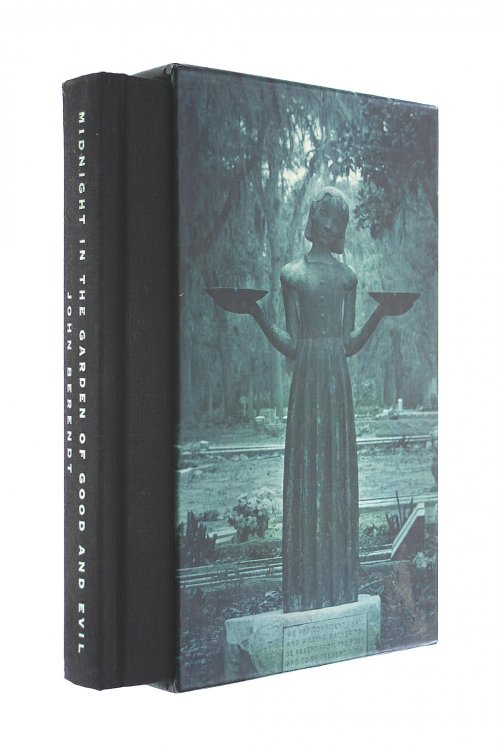 Midnight in the Garden of Good and Evil: A Savannah Story, Signed Limited edition