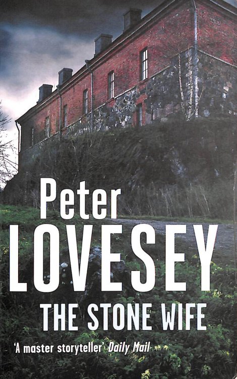 The Stone Wife (Peter Diamond Mystery)