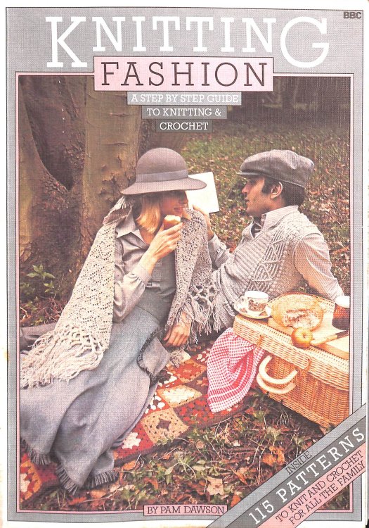 Knitting Fashion : A Step by Step Guide to Knitting and Crochet- 115 Patterns