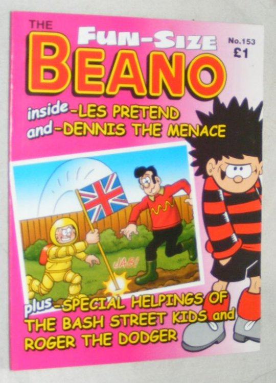 Fun-Size Beano No.153. Les Pretend in 'Astronaut All There!' & Dennis the Menace in 'Wetworld'