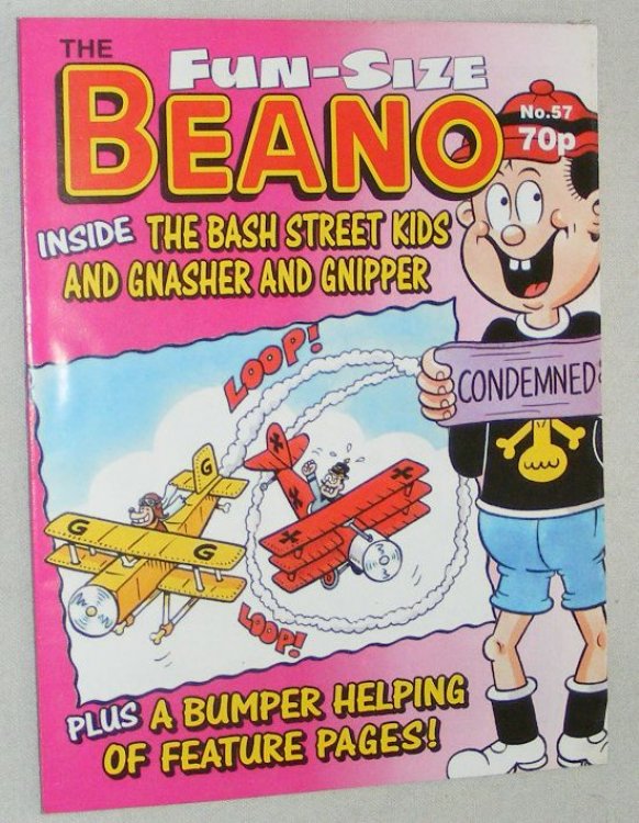 Fun-Size Beano No.57. The Bash Street Kids face 'Closure!', Gnasher and Gnipper in 'Dog Fight!' (or 'The Dogs of War!')