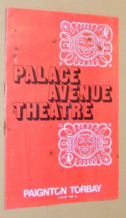 Palace Avenue Theatre, Paignton, Programme: Laura by Vera Casparay & George Sklar.