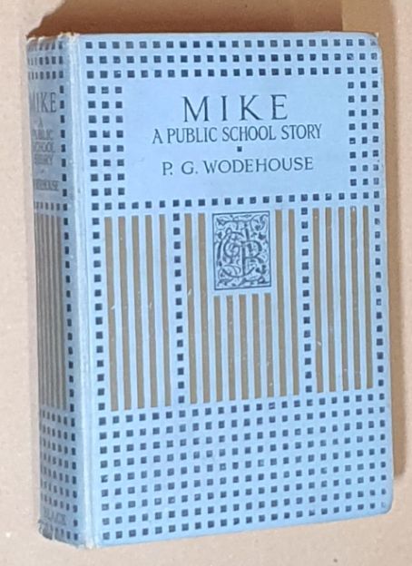 Mike : a public school story (Black's Boys' Library)