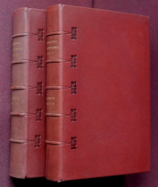 Loyalties : Mesopotamia 1914-1917 / Mesoptamia 1917-1920 : A CLash of Loyalties