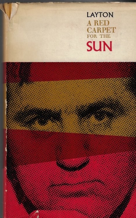A Red Carpet for the Sun: Collected Poems