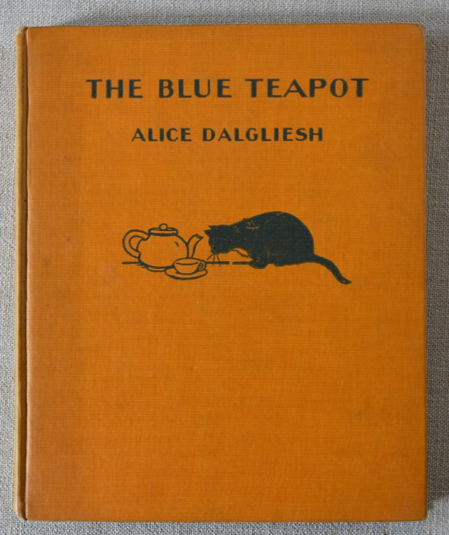 The Blue Teapot. Sandy Cove Stories