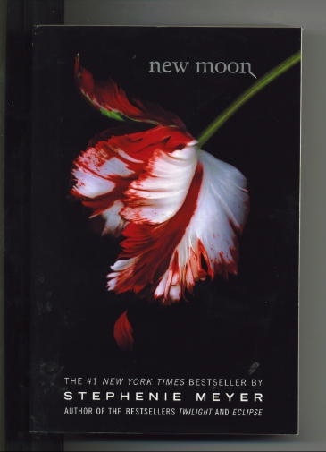 Image for New Moon, Book 2, The Twilight Saga New Moon, Book 2, The Twilight Saga