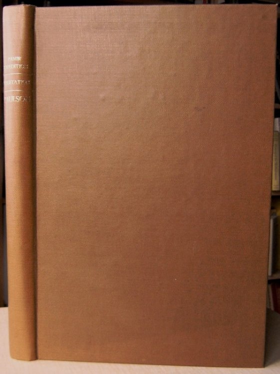 Studies on the Vegetation of the Transcaspian Lowlands (The Second Danish Pamir Expedition).