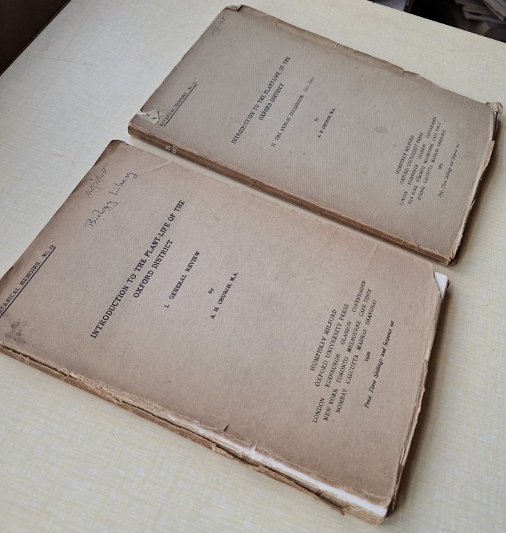 Introduction to the Plant-Life of the Oxford District. Part I - General Review. Part II - The Annual Succession (Jan - June)