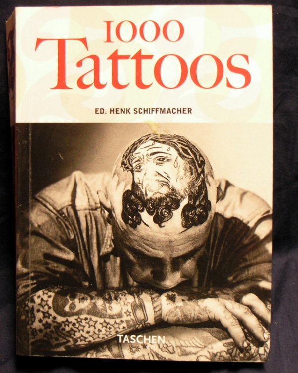 1000 Tattoos (English and German Edition)