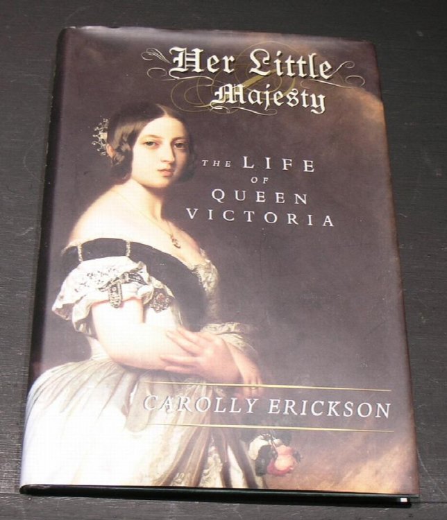 Her Little Majesty. The life of Queen Victoria