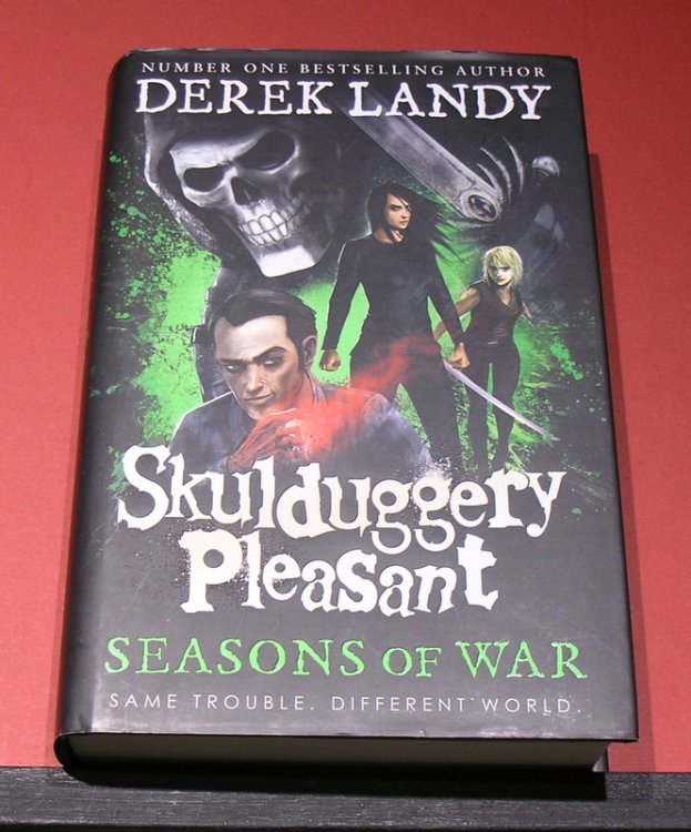 Skulduggery Pleasnat: Seasons of War- same trouble different world