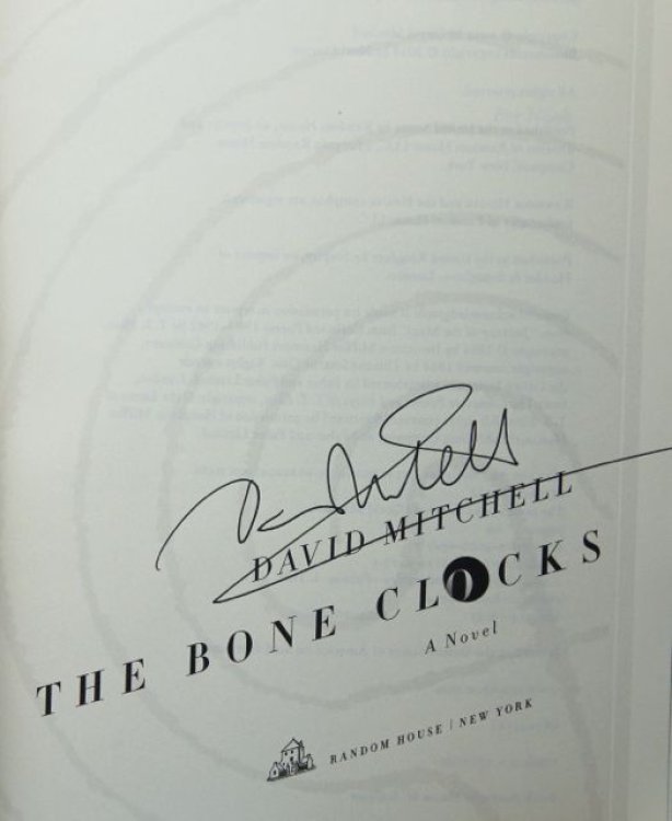 The Bone Clocks: A Novel