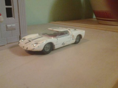 FORD GT-40 Vintage 1:43 scale die cast car Dinky Toys #215 Le Mans
