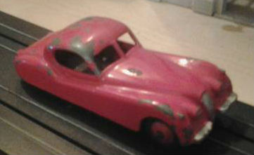 DINKY TOYS No 157 JAGUAR XK120 SPORTS CAR (GOOD,ORIGINAL)