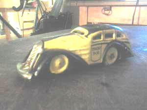 MARX TRICKY TAXI TIN WIND UP TOY 4 1/2