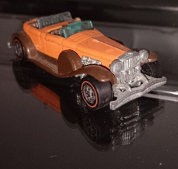 Vintage Hot Wheels 1976 31 Doozie Orange Diecast No Top 1:64 Hong Kong