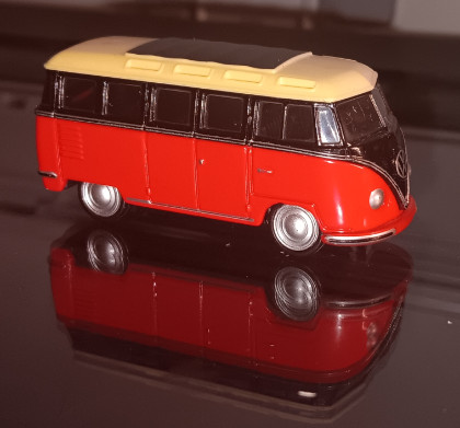 Takara Tomy / Tomica Premium no.7 Volkswagen Type 2 / 1:65