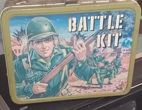 Vintage Battle Kit Lunchbox (1965)