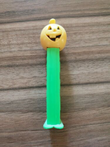 Pumpkin Pez Dispenser Skinny Feet Made In Austria