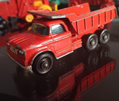 MATCHBOX LESNEY #48 DODGE DUMP TRUCK
