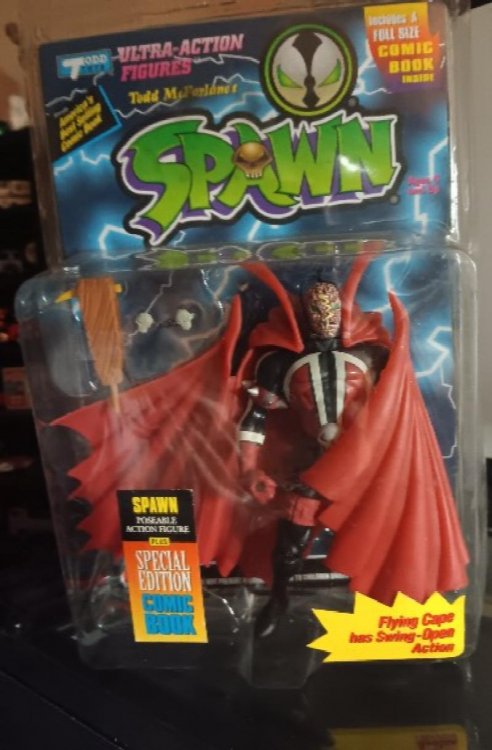 Spawn McFarlane Toys Action Figure With Flying Cape And Special Ed Comic