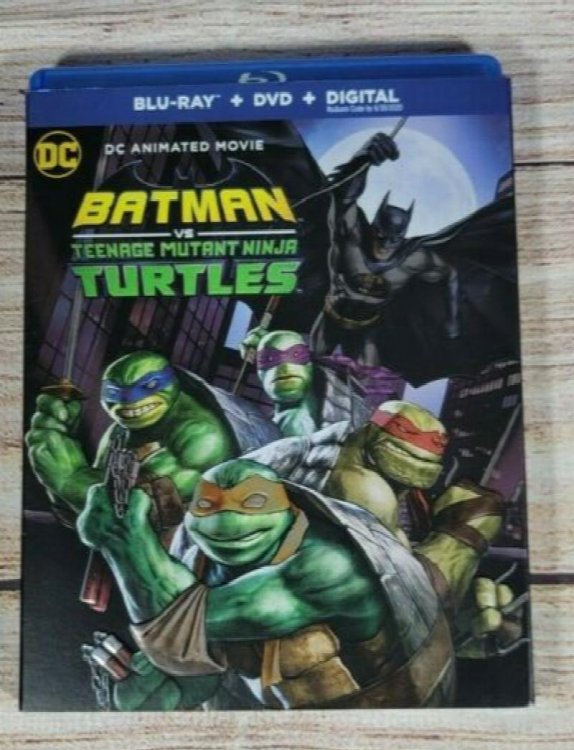 Batman vs. Teenage Mutant Ninja Turtles - (Blu-Ray 2019) w/ Slipcover