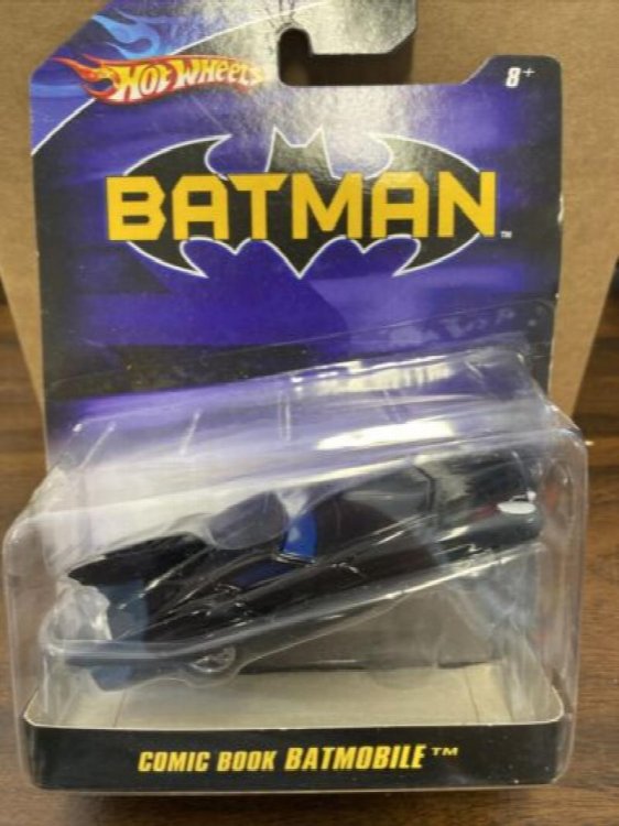 Batmobile BATMAN Comic Book Style 1:50 Hot Wheels (2008)