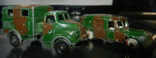 Lesney:6 military trucks 1:64