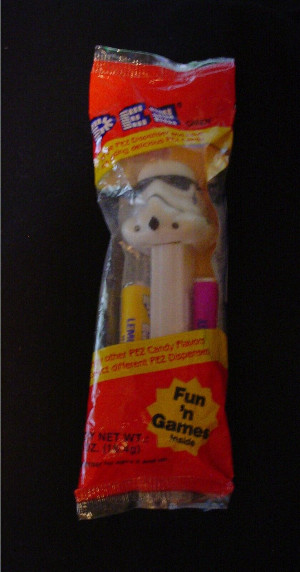 STAR WARS NEW NIP VINTAGE IMPERIAL STORM TROOPER PEZ DISPENSER