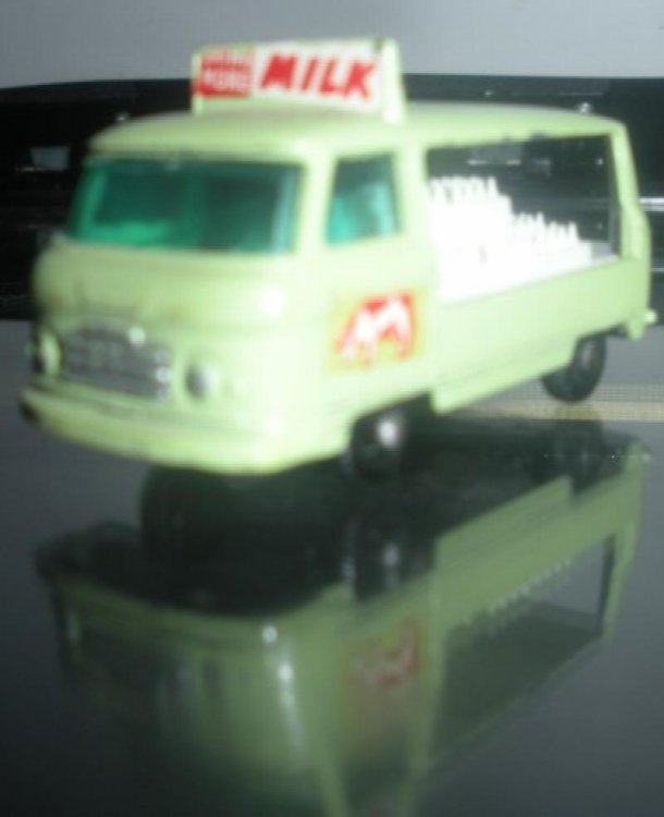 Vintage 1970's Lesney Matchbox No. 21 Bottle Float grey wheel w/o original box