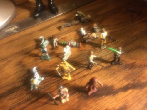 Star Wars:16 Micro-machine figures