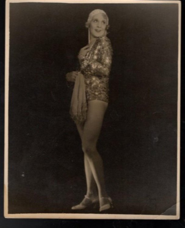 Female Impersonator Ray hall