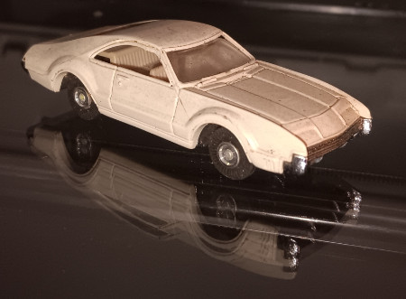 Aurora cigar box Toronado