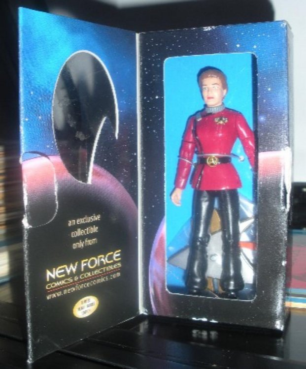 Star Trek Captain Janeway Flashback New Force Figure Exclusive Playmates Voyager