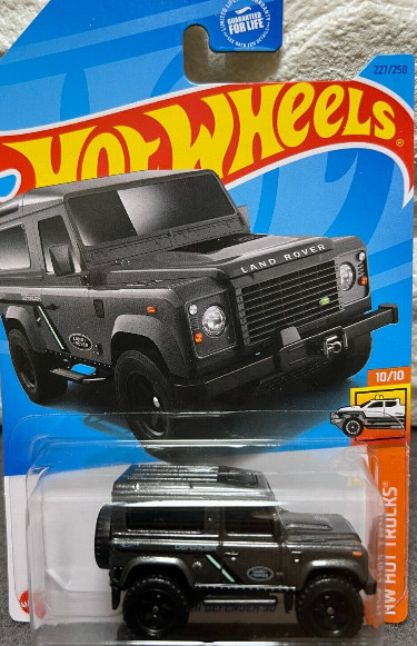 2023 HOT WHEELS LAND ROVER DEFENDER 90 HW HOT TRUCKS 10/10 METALFLAKE DARK GRAY