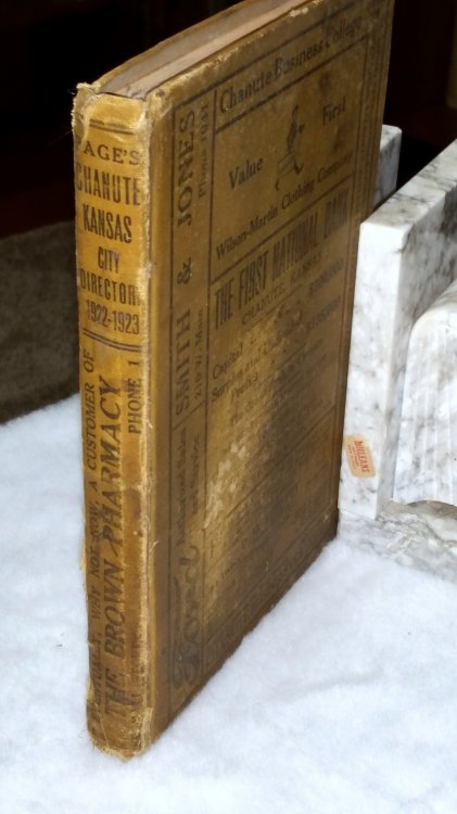 Page Directory Company's Chanute Kansas, City Directory 1922-1923, With a Complete Classified Business Directory, Street Directory, Householder and Property Owner's Guide
