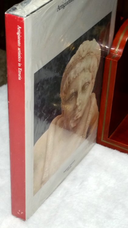 Artigianato Artistico. L'Etruria Settentrionale Interna in Et Ellenistica