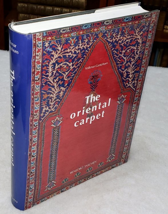 The Christian Oriental Carpet: A Presentation of Its Development, Iconologically and Iconographically, from Its Beginnings to the 18th Century