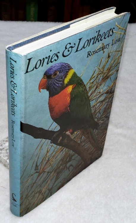 Lories and Lorikeets: The Brush-Tongued Parrots