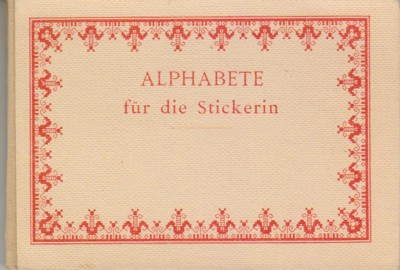 Alphabete fur die Stickerin