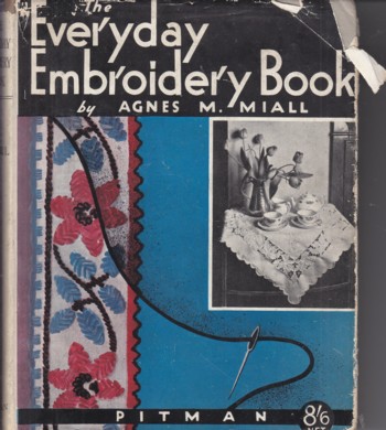 EVERYDAY EMBROidery BOOK