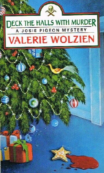 Deck the Halls With Murder